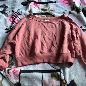 American Eagle PInk Oversize sweater in size small *NEVER WORN*
